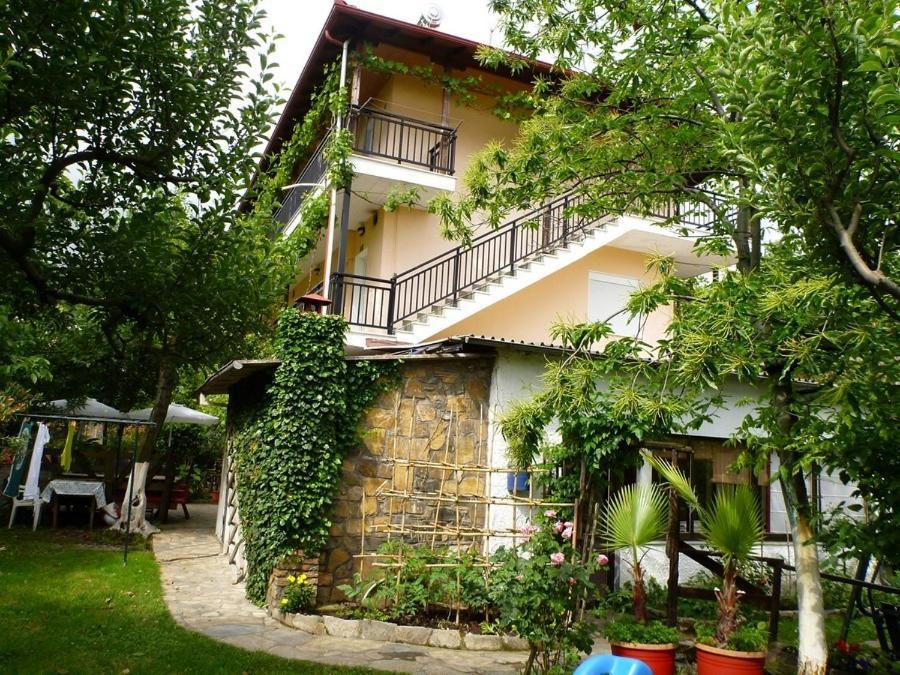 Helena Apartments Paralía Panteleímonos Eksteriør bilde